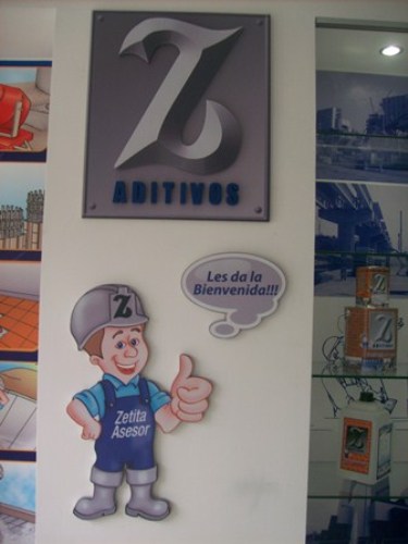 Logotipo y Mascota Zetita en alto relieve