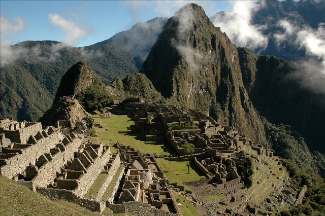 Machu Picchu, Fuente - Fotopedia